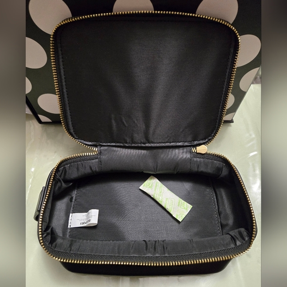 ✨️Paco Rabanne Makeup Case✨️ - Picture 4 of 4